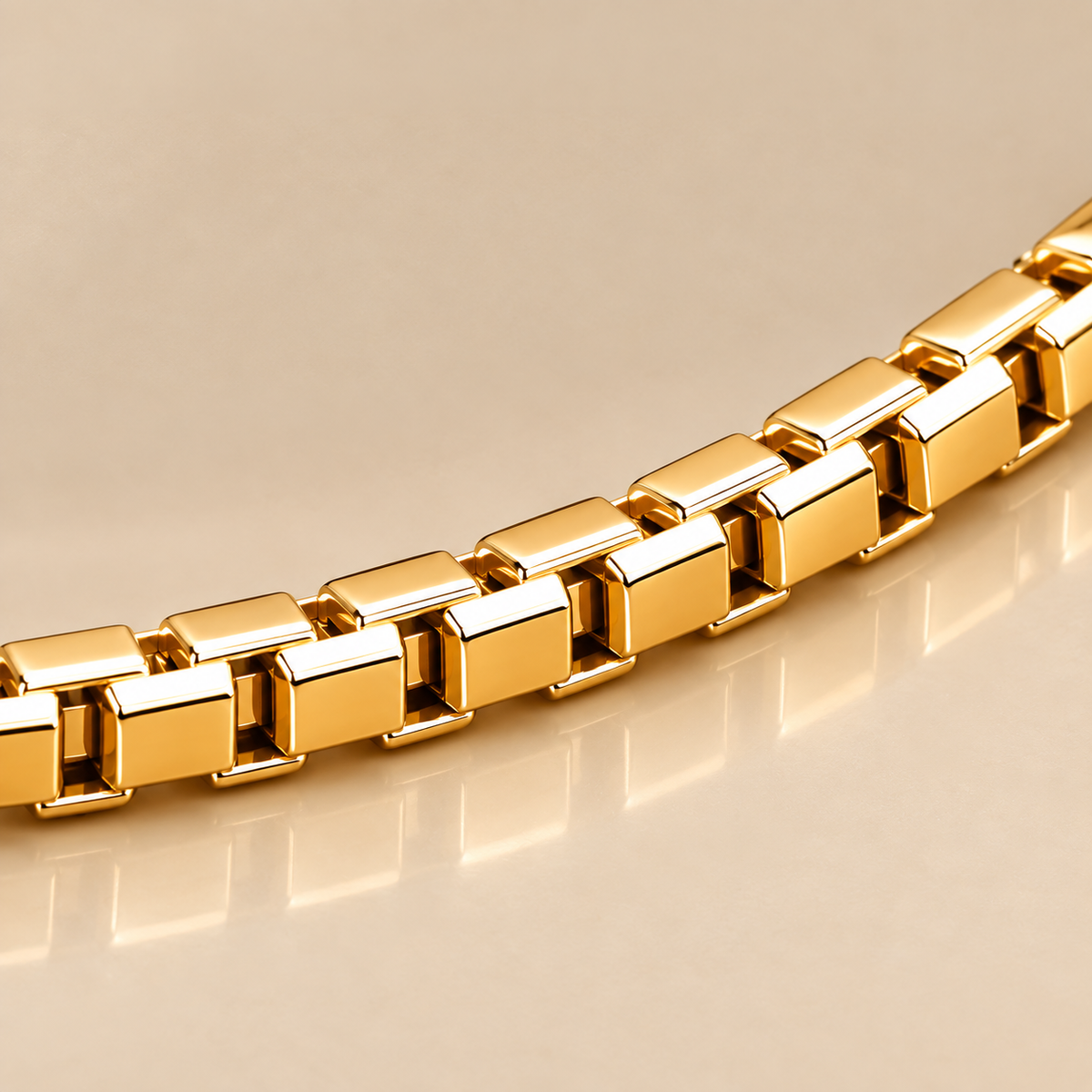 Lumière Box Chain