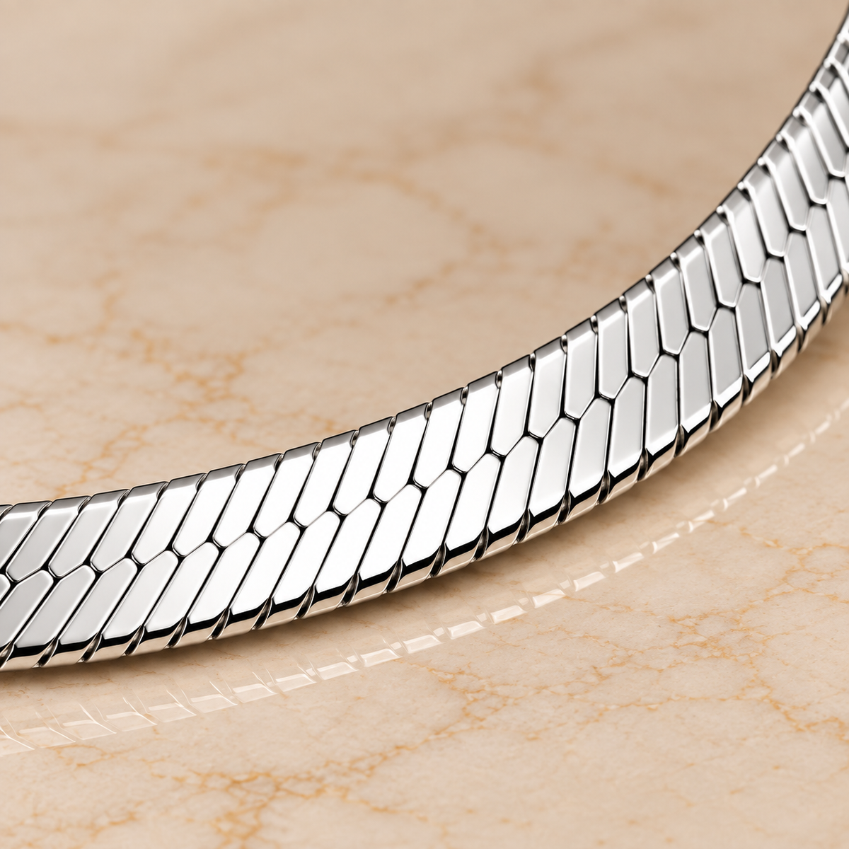 Solenne Herringbone Chain